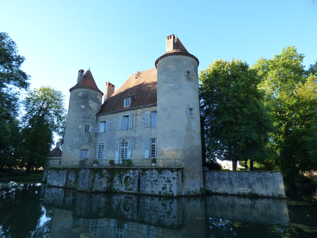 chateau de villier le mahieu